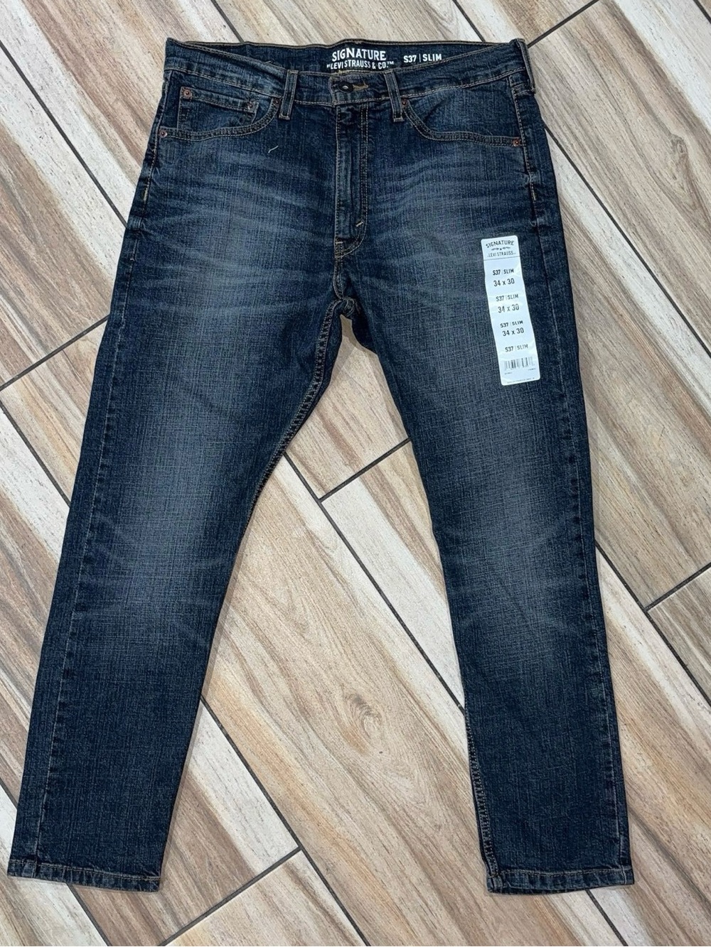 Signature by Levi Strauss Men's Slim Dark Wash Jeans - Blue